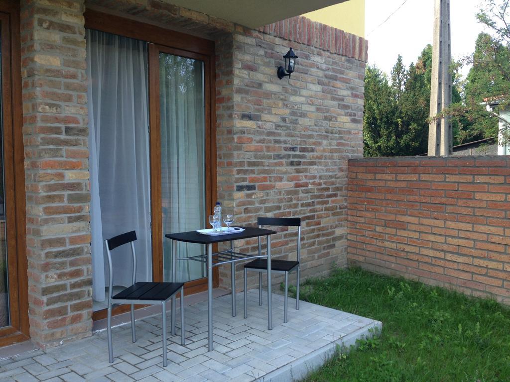 Lovagvar Apartments Gyula Phòng bức ảnh