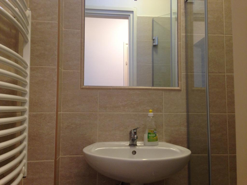 Lovagvar Apartments Gyula Phòng bức ảnh